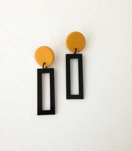 ต่างหูห้อยแฟชั่นสำหรับผู้หญิงทำจากซิลิโคนอีพ็อกซี่เรซินแบบทำมือ - Product Image 3