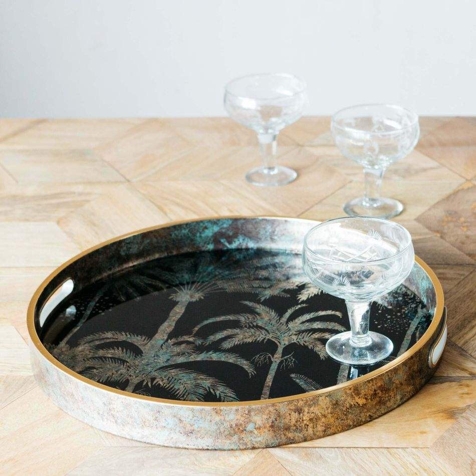 สีน้ำตาล