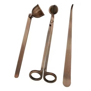 Ensemble d'extincteur de bougie élégant pour la maison Kit d'outils d'extincteur de bougie pour l'entretien et la décoration des bougies - Product Image 1