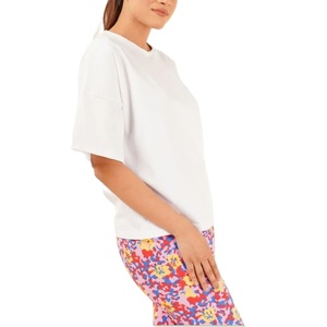 Camiseta de algodón ligera personalizada al por mayor para mujer, camiseta de verano con hombros caídos de gran tamaño para gimnasio, camiseta informal OEM - Product Image 5