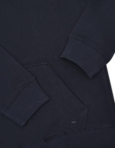 เสื้อฮู้ดดี้ลำลองแบบพื้นฐาน สไตล์คลาสสิก สีกลางๆ ใส่ได้หลากหลาย เหมาะกับตู้เสื้อผ้าทุกคน ทรงมาตรฐาน เนื้อผ้านุ่ม สวมใส่สบาย - Product Image 3