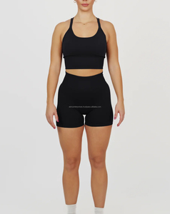 Conjunto de Yoga sin Costuras para Mujer de Calidad Premium, Sujetador con Tirantes Cruzados, Shorts Ajustados, Color Sólido, Transpirable, Ecológico, Precios Económicos - Product Image 2