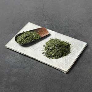 คิวชูเซนฉะ 325 กรัม แพ็คสุดคุ้ม ใบชาคิวชูพรีเมียม ชาเขียวญี่ปุ่น - Product Image 1