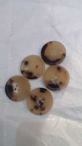 Botones de cuerno reales de la mejor calidad, botones de cuerno de búfalo pulidos ecológicos fabricados en la India, el mejor diseño - Product Image 6