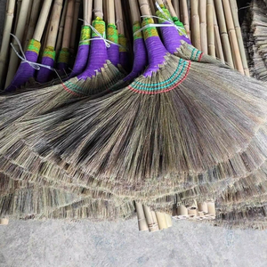 Achat en vrac de balais artisanaux en bambou naturel du Vietnam - Product Image 2