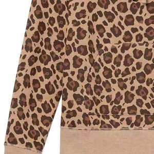 คอลเลคชั่นใหม่ 2025 เสื้อฮู้ดผู้หญิงลายพราง ผ้าฟลีซเนื้อนุ่ม น้ำหนักเบา แขนยาว สำหรับฤดูใบไม้ร่วงและฤดูหนาว กันน้ำ ผ้าฝ้าย 100% - Product Image 2