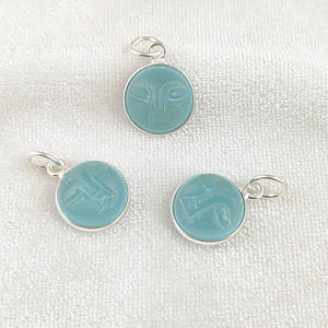 Colgante de Bisel de Plata Hecho a Mano con Piedra Preciosa Talla Rodio Plateado Plata Esterlina Oro Vermeil Joyería de Diseño Facial Único - Product Image 5