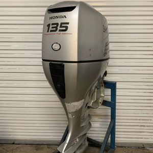 Moteur hors-bord d'occasion 2008 pour usage industriel OEM 135 ch 4 temps 20 pouces - Product Image 1