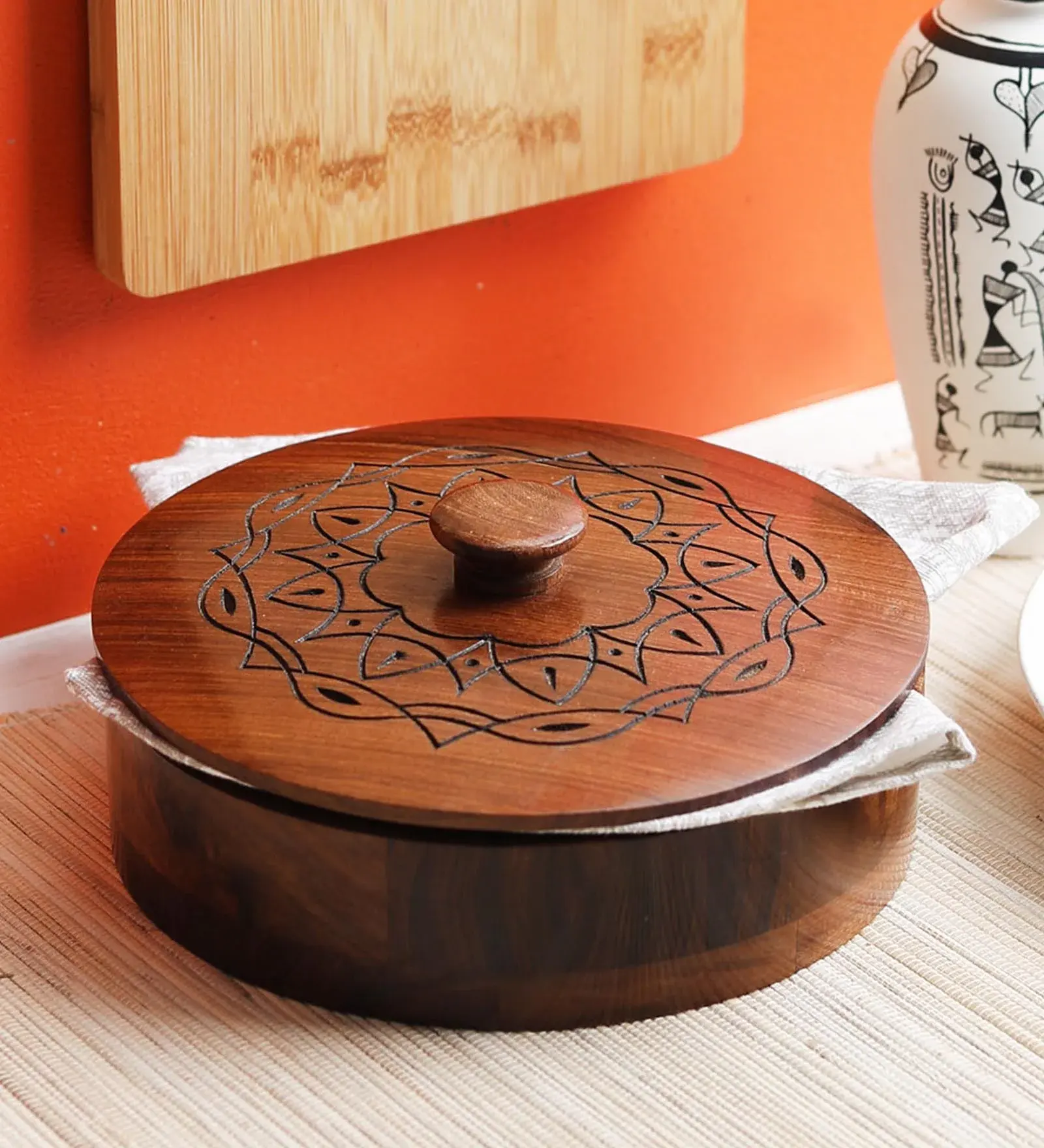 สีน้ำตาล