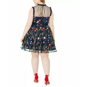 Robe décontractée trapèze brodée florale marine tendance grande taille 20W pour femme City Studios, en polyester, taille XL, vêtements pour femme, naturel - Product Image 2