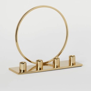 Ensemble de deux bougeoirs lumière unique nouveau Design décor à la maison finition or décor élégant finition Antique pour l'éclairage - Product Image 4