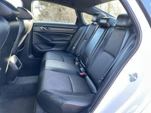 Honda Accord Hybrid Sport 2022 en Perfecto Estado - Product Image 3