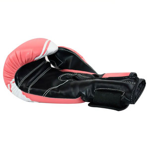 ถุงมือหนังสำหรับชกมวยจากปากีสถานอุปกรณ์กลางแจ้งแบบผูกเชือกทำจากหนังปรับแต่งได้2024 - Product Image 5