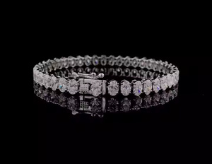 สร้อยข้อมือเทนนิสสีขาวทองผู้หญิงเครื่องประดับที่สวยงามสำหรับงานหมั้นสร้อยข้อมือเชื่อมโยงโซ่ชั้นดี - Product Image 2