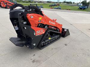 2025 Kubota รถตักขนาดเล็ก SCL1000ลื่นไถลรถตักขนาดเล็กแบบตั้งโต๊ะพร้อมเครื่องยนต์ดีเซล24.8แรงม้า - Product Image 5