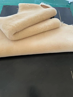 Peaux de vache et de mouton salées humides bio de haute qualité 2025 – Cuir véritable à 100 % pour chaussures, bagages, meubles, jupes, ceintures, canapés