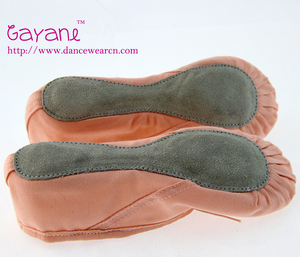 5 couleurs usine en gros <span class=keywords><strong>pas</strong></span> <span class=keywords><strong>cher</strong></span> toile cuir ballet pantoufles semelle complète ballet <span class=keywords><strong>chaussures</strong></span> de danse pour enfants filles - Product Image 3