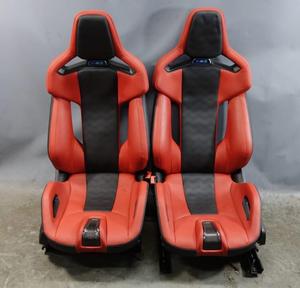 Sièges de voiture en carbone pour BMW M2 M3 M4 M5 M6 G14 G15 G16 G17 G20 G22 G23 G24 G26 G29 G30 G32 G70 G80 G82 G87 G90 F90 - Product Image 1