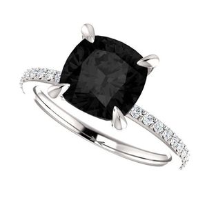 Anillo de Compromiso con Diamante Blanco y Negro en Corte Cojín con Engaste de Puntas para Mujer - Product Image 4