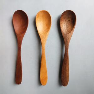 ช้อนไม้ด้ามยาวเป็นมิตรกับสิ่งแวดล้อม,ช้อนไม้วอลนัทธรรมชาติเสิร์ฟทำด้วยมือจากชุดครัวเวียดนาม - Product Image 2