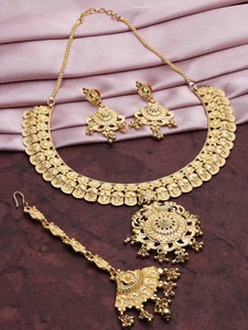 Venta al por mayor 14K 18K 24K chapado en oro formando collares conjunto, conjunto de joyería de diseño floral, joyería de moda, joyería llena de oro de latón. - Product Image 2