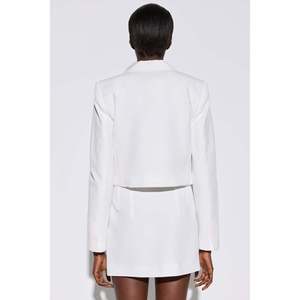 Chaqueta Blazer Corta Blanca 100% Poliéster Estilo Diario - Product Image 5