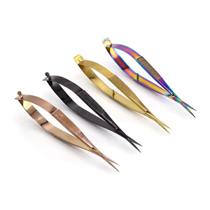 Ciseaux professionnels de salon offrant une coupe lisse et contrôlée pour une perfection de toilettage optimale - Product Image 4