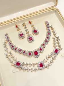 Ensemble de bijoux de mariée élégant et classique en acier inoxydable plaqué argent avec cristaux et strass pour les anniversaires et les événements du soir - Product Image 2