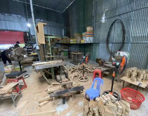 Jouet Kendama en bois naturel conçu pour l'entraînement des compétences et la concentration, design traditionnel fabriqué au Vietnam - Product Image 4