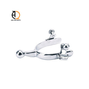 Espuelas de Caballo Vaqueras de Acero Inoxidable con Diseño Grabado - Product Image 2