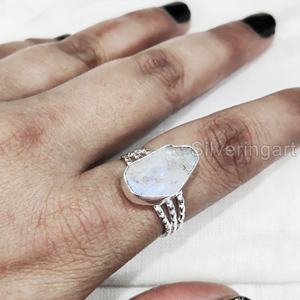 เครื่องประดับหินดิบแหวนสำหรับผู้หญิงแหวนพลอยมูนสโตนสีรุ้งธรรมชาติพลอยวงแหวนสำหรับ925แหวนเงินสเตอร์ลิง - Product Image 4