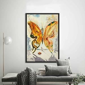 Toile imprimée Salvador Dali Venus Butterfly - Design plat et élégant, encadrée en noir - Product Image 1