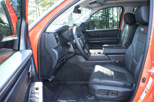 TOYOTA SEQUOIA TRD PRO 2023 USADO (LHD/RHD) - Product Image 3