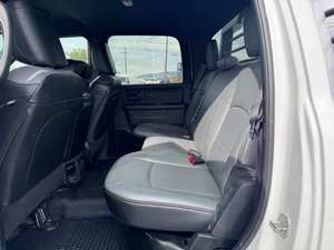 Camión de Plataforma 2500 2022 USADO EN BUEN ESTADO - Automático, Entrega a Domicilio Gratuita a Todo el Mundo - Product Image 3