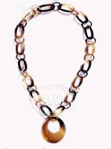 Collar circular de cuerno de búfalo, belleza de la naturaleza con nuestro impresionante collar circular de cuerno de búfalo - Product Image 3