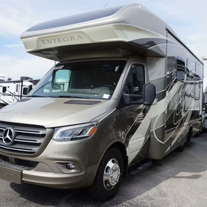 Autocaravana ENTEGRA QWEST 24N 2023 Usada en Buen Estado, Color Blanco de Lujo, para Acampar, 4-6 Pasajeros, Emisión Euro 5, Carga Útil de 11000 kg - Product Image 1