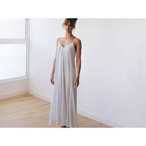 เดรสแม็กซี่แบบพื้นฐาน รุ่น 1026 สีแดง ทรงหลวม เอวธรรมชาติ ผ้าชีฟอง - Product Image 4