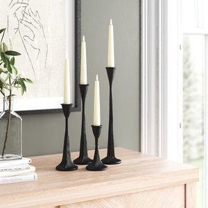 Juego clásico de 4 portavelas cónicos de hierro fundido, hermosas piezas decorativas para el hogar, sala de estar y comedor - Product Image 2