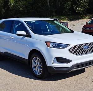 Ford Edge SEL AWD SUV 2024 Usado en Buenas Condiciones, Automático, Volante a la Izquierda, Interior Oscuro, Asientos de Cuero, Neumáticos R19 - Product Image 1