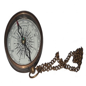 Brújula de latón antiguo, impermeable, para acampar al aire libre, senderismo, supervivencia, brújula portátil, artículo de regalo decorativo para el hogar de alta calidad - Product Image 1