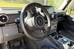 2024 INE-0S GRENADEIER Fieldmaster Edition ไมล์น้อย เครื่องยนต์สมบูรณ์ ระบบส่งกำลังดี หลังคาพาโนรามา ไฟหน้า LED พร้อมส่ง - Product Image 2