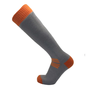 Chaussettes décontractées respirantes de qualité supérieure, couleur personnalisée, en coton, chaussettes d'hiver chaudes pour hommes - Product Image 1