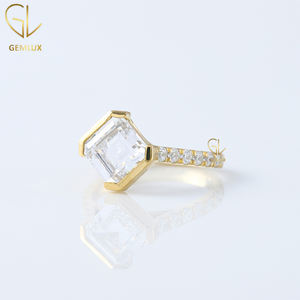 Vente chaude Asscher Cut Original Moissanite Diamant Demi Lunette Ensemble Solitaire Avec Demi Accent BridalBague de Fiançailles - Product Image 2