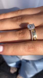 Anillo de compromiso de oro de 14kt para mujer, corte radiante, racimo de diamantes cultivados en laboratorio, estilo moderno, certificado IGI, anillo libre de conflictos 2,0-2,15 - Product Image 3