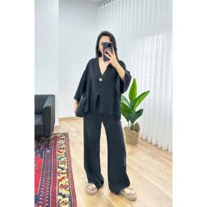 Conjunto de Dos Piezas LUSTRIN para Mujer, Blusa Cruzada Negra de Mezcla Modal y Pantalones Anchos de Cintura Alta con Cinturón para Primavera - Product Image 1