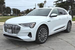 Auto Usado Confiable, Audi e-tron Quattro 2019, Motor Dual, Tracción en las Cuatro Ruedas - Product Image 6