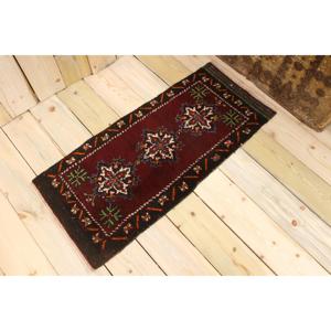 Tapis turc, tapis vintage 1,5x3,3 pieds, tapis en laine abstrait rouge et vert - Product Image 1