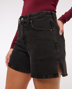 กางเกงขาสั้นผู้หญิงเอวต่ำทรงสกินนี่ ผ้าสแปนเด็กซ์/คอตตอน ระบายอากาศ แห้งเร็ว กันยับ สีดำ กำลังฮิต รับผลิตตามแบบ OEM - Product Image 3