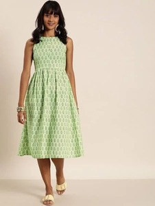 ชุดเดรสผ้าฝ้ายทำมือสไตล์อินเดียชุดเดรสผ้าฝ้ายพิมพ์ลายดอกไม้มีสไตล์ฤดูร้อนผ้าธรรมชาติน้ำหนักเบาของขวัญที่สมบูรณ์แบบสำหรับขาย - Product Image 2