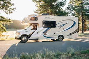 Beli Trailer Kemah karavan <span class=keywords><strong>RV</strong></span> Off Road Motorhome 4X4 mewah baru untuk jalan perjalanan rumah dilengkapi untuk berkemah - Product Image 3